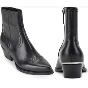 DKNY Laila Western Bootie
